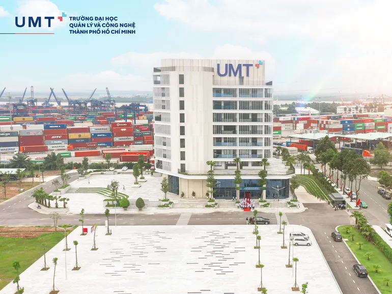 Toàn cảnh Trường Đại học Quản lý và Công nghệ TP.HCM (UMT)