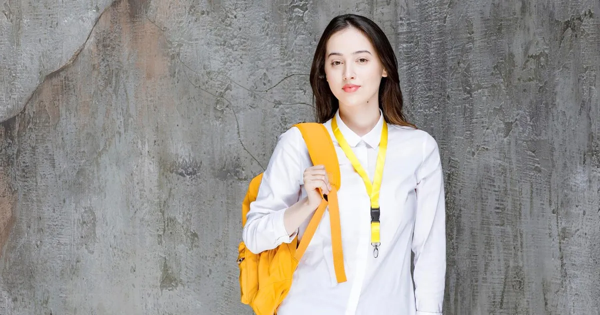 Sinh viên khối C đang học nhóm, rèn luyện tố chất cần thiết