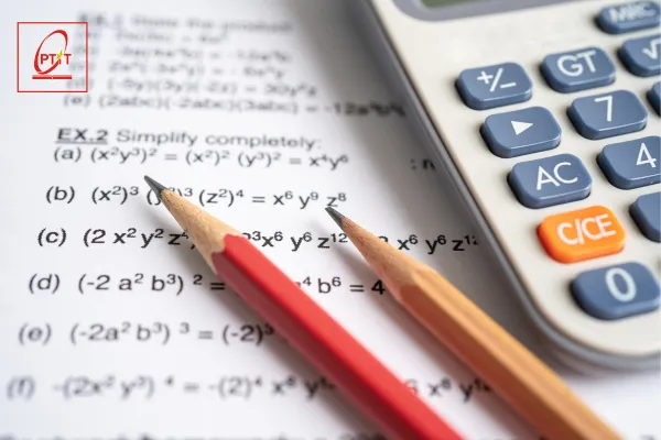 Hình ảnh minh họa sách giáo khoa và dụng cụ học tập liên quan khối A