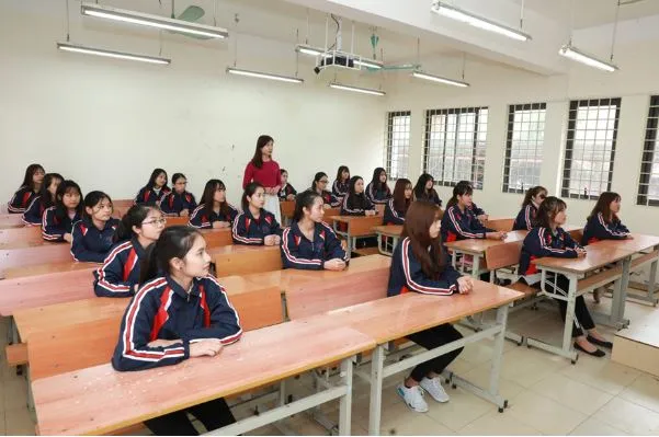 Chọn trường học ngành Kinh doanh Thương mại phù hợp