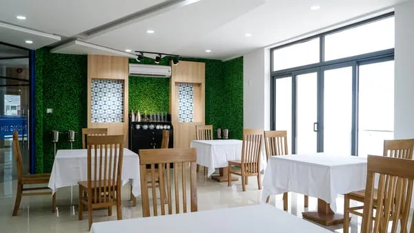 Không gian phòng thực hành nhà hàng tại trường đào tạo