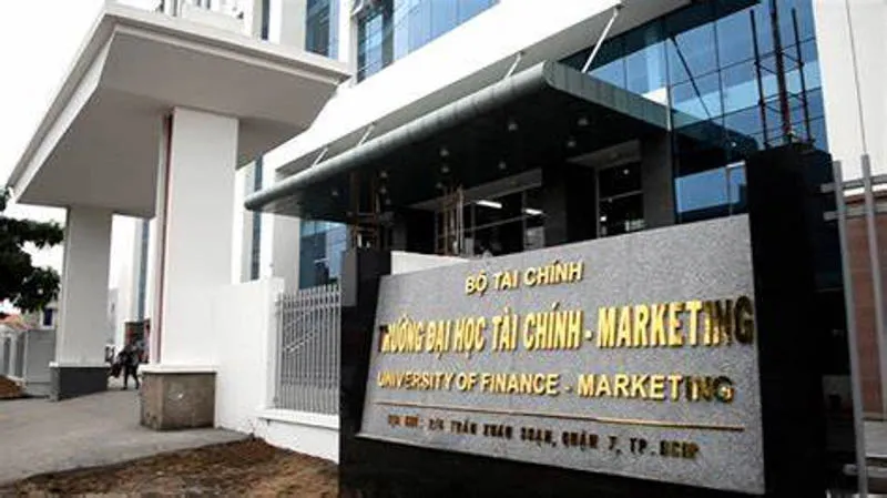 Khuôn viên hiện đại của Đại học Tài chính – Marketing (UFM) tại TP.HCM