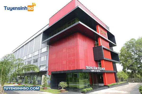 Một góc lớp học tại DNTU, nơi sinh viên trao đổi kiến thức