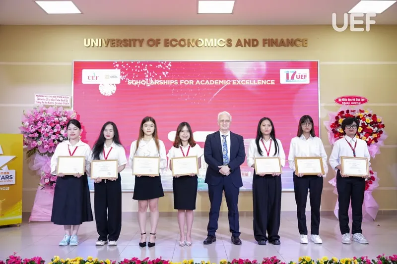 Học bổng UEF mở ra nhiều cơ hội cho sinh viên